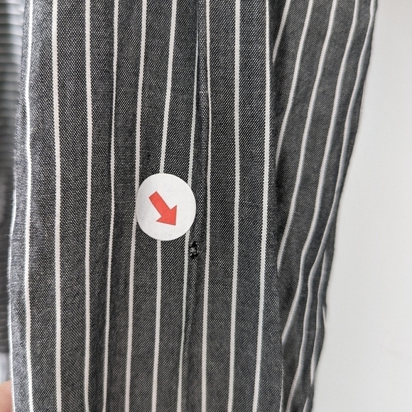 J. Jill Tunic Shirt Women's Medium T Gray White Stripe Button Up Collar New - Picture 3 of 8